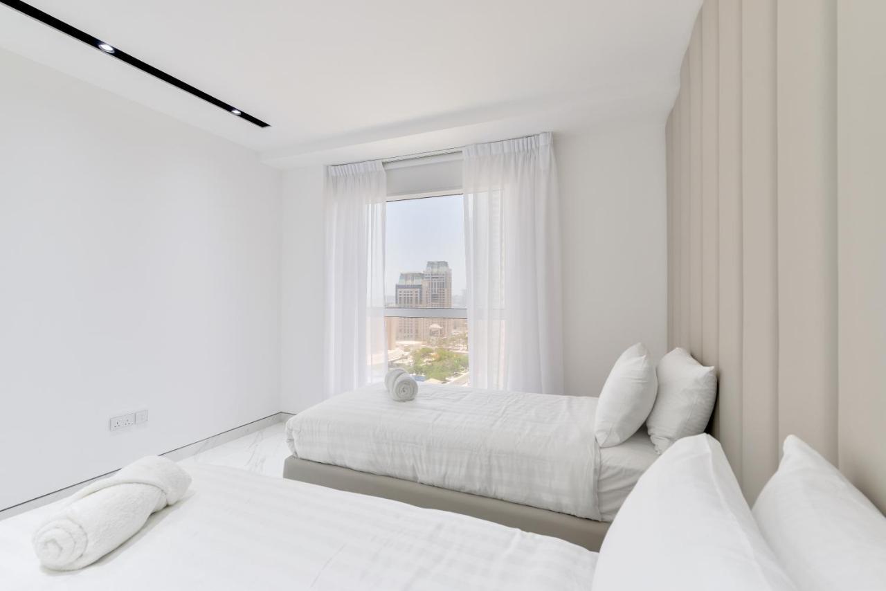 Waterfront Luxury 3Br With Maids Room In Jbr, Dubai Buitenkant foto